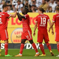 Salihamidzic: “Ya no hay que esconderse detrás de Lewandowski”