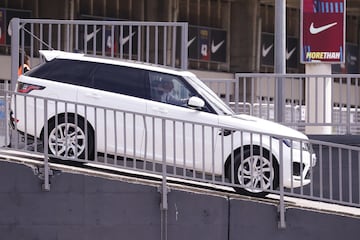 Leo Messi en su coche. 