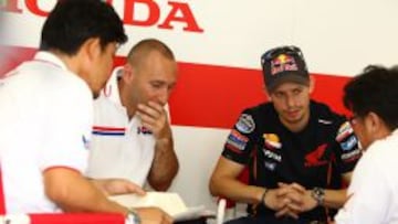 Stoner volverá al box de Honda este año.
