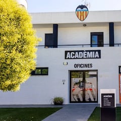 Procesan a dos empleados del Valencia por desatender a un menor de 12 años