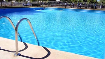 Swimming after eating? No worries—studies show it doesn’t increase cramping or drowning risk. The myth is officially busted.
