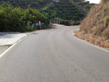 Curva al 13% en este primer kilómetro de subida 'oficial'.