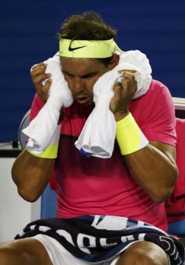 Rafa Nadal ganó 2-6, 6-3, 7-6, 3-6 y 5-7 al tenista estadounidense Tim Smyczek tras un largo y duro partido.