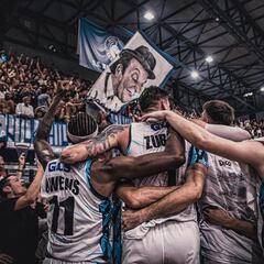 “Nápoles puede ser grande también en baloncesto”