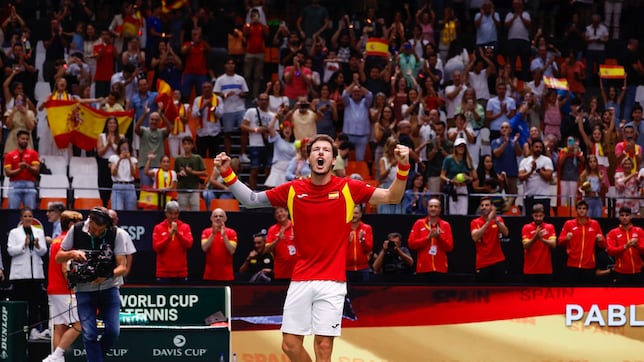 Carreño se suma a la épica española y remonta a Thompson