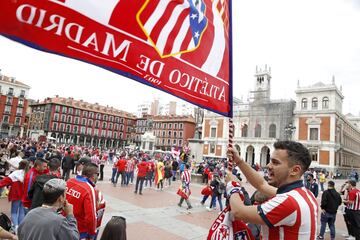 Los jugadores del Atleti celebran LaLiga con la afición en Valladolid