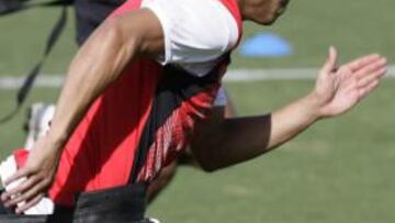 Adriano, recuperado de sus molestias en los isquiotibiales