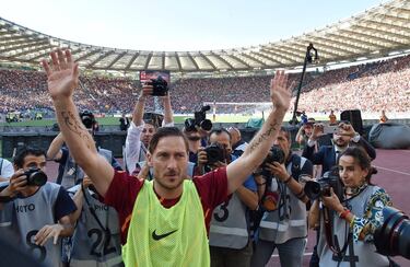 Así fue la emocionante despedida de Totti del Roma