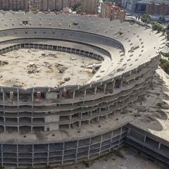 El Valencia oferta la cubierta del Nou Mestalla como granja solar
