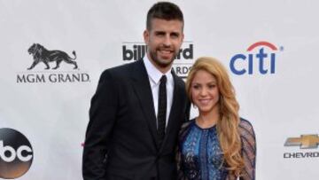 El futbolista del Barcelona conquistó el corazón de la cantante colombiana. Actualmente están casado y tienen dos hijos. 
