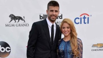 El futbolista del Barcelona conquistó el corazón de la cantante colombiana. Actualmente están casado y tienen dos hijos.