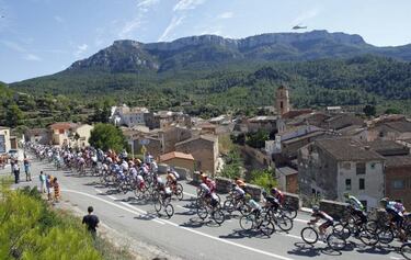 Gilbert remonta a Boasson Hagen en un sprint sin sprinters