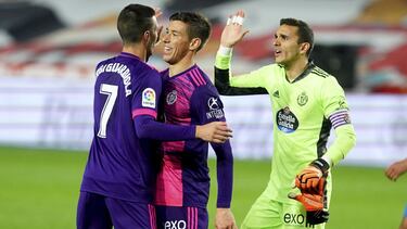 22/11/20 PARTIDO PRIMERA DIVISION
Granada - Real Valladolid
Sergi Guardiola (Valladolid CF) y Masip (Valladolid CF) celebran la victoria ALEGRIA