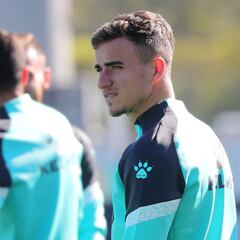 Pedrosa y su avatar del FIFA