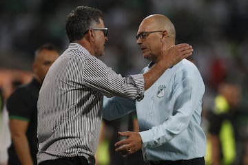 Hace un año, en el mes de junio, el entrenador pereirano volvía a Medellín después de un paso por la selección de Paraguay. Hace unas semanas renovó su contrato.