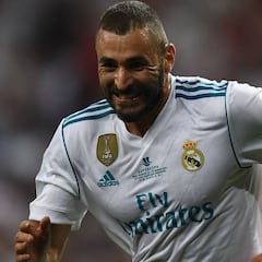 Benzema renueva hasta 2021