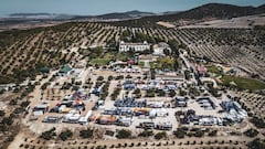 Vista a&eacute;rea de la Hacienda El Rosalejo, donde se sit&uacute;a el parque de asistencia del Rally de Andaluc&iacute;a.