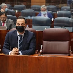 Mensaje a Ayuso: "Si el dato es cierto, confinen a la población"