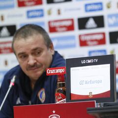 Oscar Ramírez: “Keylor Navas tiene una lesión de alto riesgo”