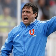 Hoyos busca ser el primer DT en lograr un 'doblete' en 17 años