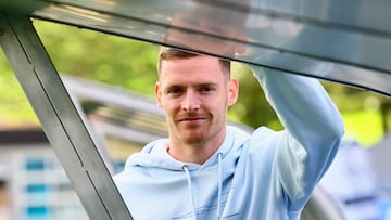 Sergio Gómez, jugador de la Real Sociedad, en Zubieta durante la entrevista con AS.