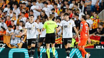 Javi Guerra: “La expulsión de Amallah condicionó el partido”