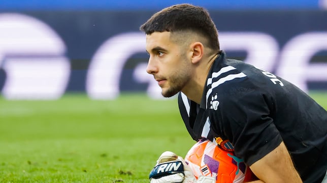 El Madrid ‘toca’ a Joan García