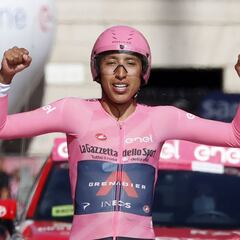 Egan Bernal alcanza el top 5 del ranking UCI