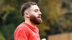 Brereton da señales de su nuevo club en Inglaterra: fichaje inminente