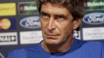 <B>MÁS CONFIANZA.</B> El preparador chileno aseguró que el triunfo ante el Espanyol les ha permitido tener menos presión y aumentar la moral de cara al partido ante el Lille.