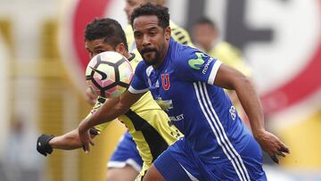 Jean Beausejour sería la novedad en la U ante Everton