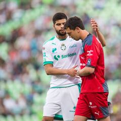 Santos rescata costoso empate ante Pachuca en la ida