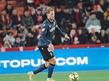 Carlos Hernández, 300 partidos en Segunda y en su máxima plenitud