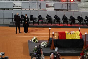 Pista central de la Caja M¨¢gica donde se ha dado el ¨²ltimo adi¨®s a la leyenda del tenis espa?ol.