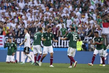 La escuadra mexicana llegó muy cuestionada a la Copa del Mundo Rusia 2018. El cuadro dirigido por Juan Carlos Osorio dio una de las grandes sorpresas de la historia de los mundiales y derrotó a la poderosa Alemania.