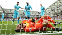 Mourinho excited by nearing Lloris and Davies returns for Spurs