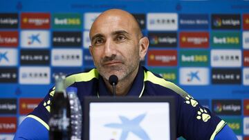 Abelardo Fernández.