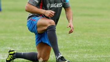 <b>CONFESIONES. </b>Cristiano no se ha separado de Coentrao durante la primera parte de la concentración de Portugal, en Lisboa.