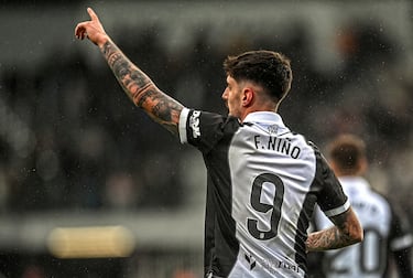 Con un fútbol sobrio y sin hacer mucho ruido, el Burgos está entre los grandes de Segunda. Este fin de semana se llevó el partido ante el Sporting, con un golazo de Fer Niño, en el 91’, tras jugada individual.