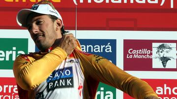 29/08/09 CICLISMO
VUELTA CICLISTA ESPAÑA
ASSEN HOLANDA
PRIMERA ETAPA
CONTRARRELOJ INDIVIDUAL CIRCUITO
CANCELLARA
GANADOR
PODIO
MAILLOT