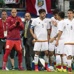 Los seleccionados de la Mayor muestran su apoyo al Tri Sub 23