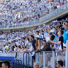 El Málaga llega a 16.000 abonados, 9.000 menos que el Deportivo