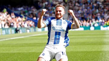Soccer Football - Premier League - Brighton & Hove Albion v Leicster City - The American Express Community Stadium, Brighton, Britain - September 4, 2022 Brighton & Hove Albion's Alexis Mac Allister celebrates scoring a disallowed goal REUTERS/Peter Nicholls EDITORIAL USE ONLY. No use with unauthorized audio, video, data, fixture lists, club/league logos or 'live' services. Online in-match use limited to 75 images, no video emulation. No use in betting, games or single club /league/player publications. Please contact your account representative for further details. TPX IMAGES OF THE DAY