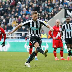 El Rayo termina la pretemporada con derrota ante el Newcastle