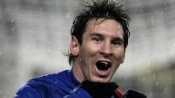 <b>SUFRIDA.</b> El Barcelona consiguió una sufrida victoria que llegó a falta de diez minutos con los goles de Etoo y Messi.