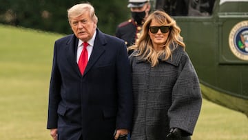 December 31, 2020 - Washington, DC, United States: President Donald J. Trump and First Lady Melania Trump return on Marine One from their Florida vacation early at the South Lawn of the White House Thursday, December 31, 2020.  *** Local Caption *** .