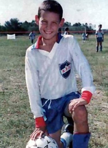 Guess the player: one of the hottest strikers in Europe...