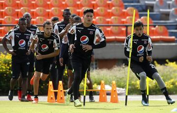 El Deportivo Independiente Medellín se prepara para el juego de ida de la semifinal de la Liga Águila I - 2018 ante el Deportes Tolima.