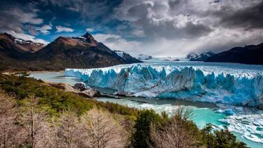Cómo reflejar el fondo de la pantalla de bloqueo de Windows 10 en el escritorio