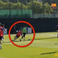 16 años y te atreves a hacer esto: Ansu Fati deja en el suelo a Rakitic con este regate...